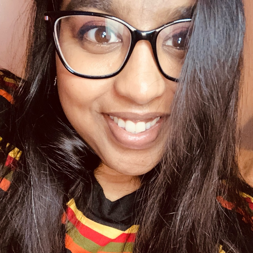 Meet your Posher, Azzy